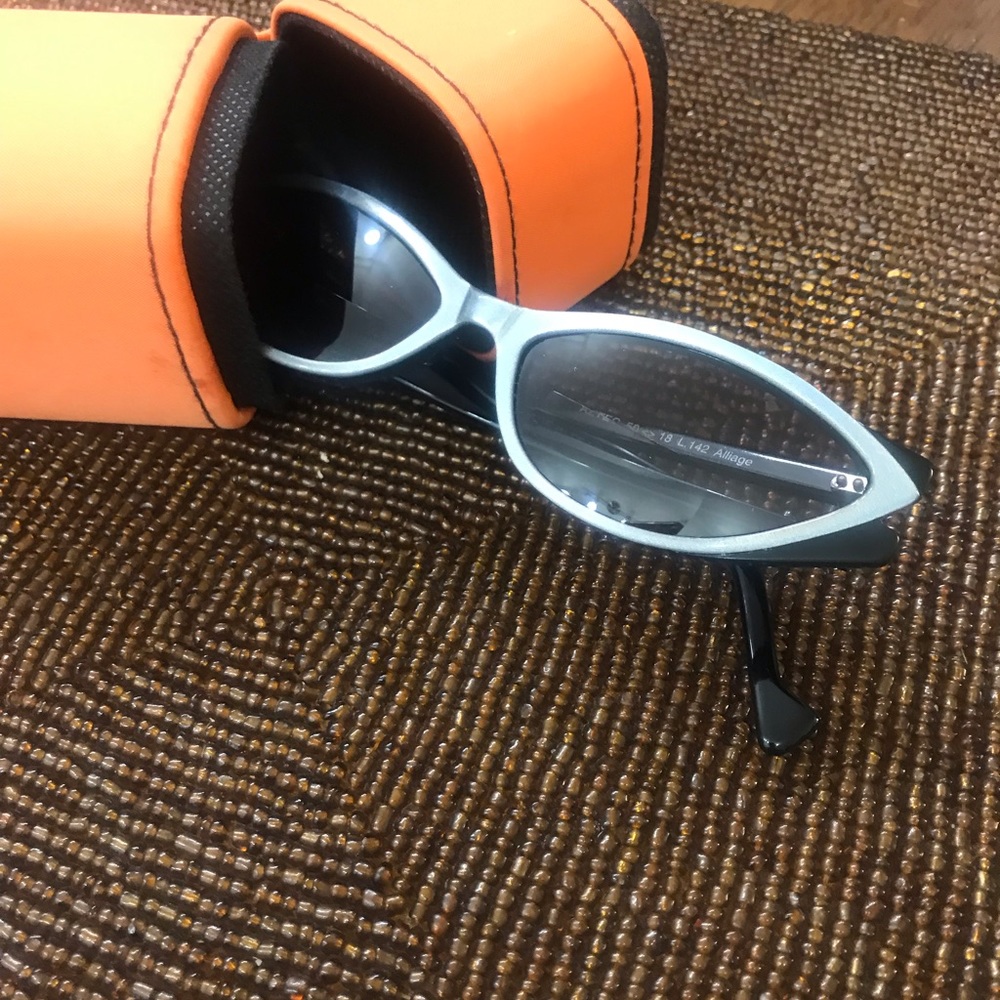 Traction glasses/sunglasses. Black/silver - Picture 7 of 7